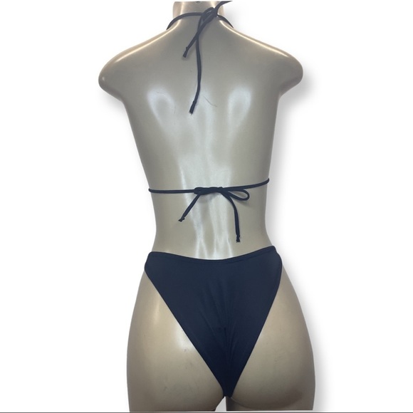 Indecent Proposal Made by Zuliana Hot & Sexy bright wet look bikini set - Picture 2 of 6